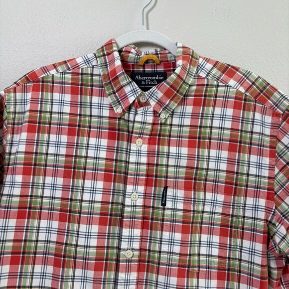Abercrombie & Fitch Red Plaid Casual Button Down Shirt - Picture 2 of 9